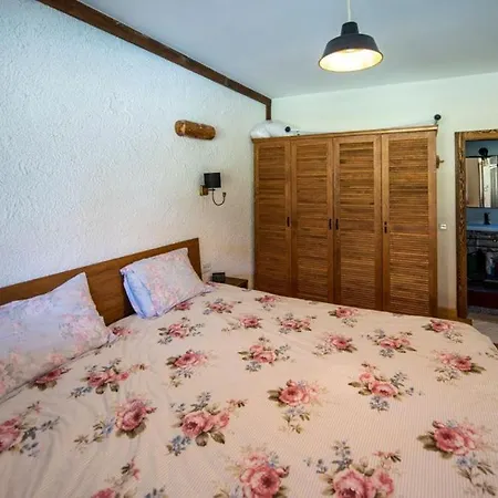 Fethiye Kayakoey'De Oezel Havuzlu 10 Kisilik Villa Nazen Fethiye