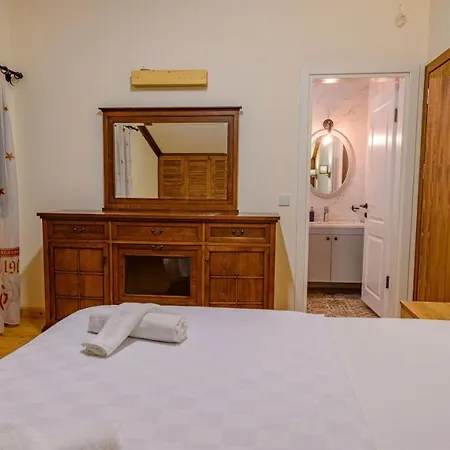 Fethiye Kayakoey'De Oezel Havuzlu 10 Kisilik Villa Nazen Villa