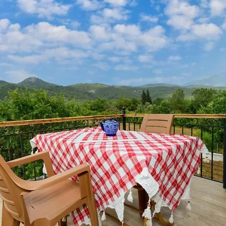 Fethiye Kayakoey'De Oezel Havuzlu 10 Kisilik Villa Nazen * Фетхие