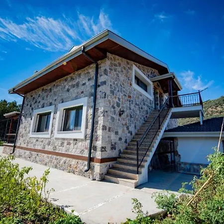 Fethiye Kayakoey'De Oezel Havuzlu 10 Kisilik Villa Nazen * Fethiye